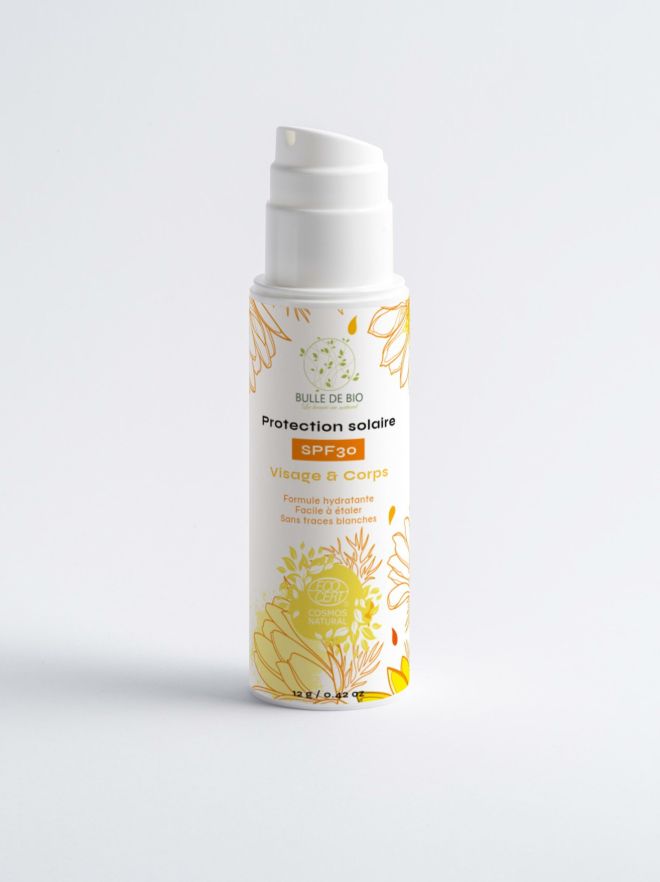 Crème solaire minérale SPF 30 visage et corps - Protection UVA UVB, formule végétale sans traces blanches.